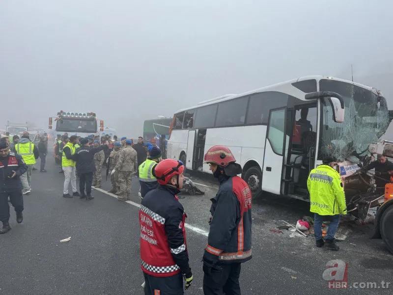 Kuzey Marmara Otoyolu Sakarya mevkiinde katliam gibi kaza! Kazanın tanığı dehşet anları anlattı 4