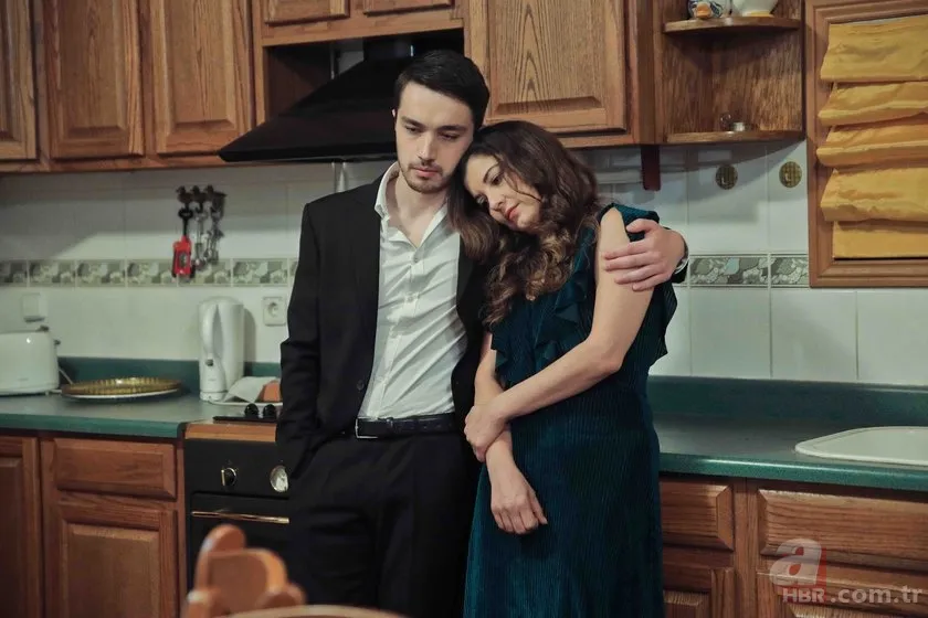 Ezel dizisinde Ömer'in kardeşini canlandırmıştı! O isim Çukur'un yıldızı çıktı! Görenler gözlerine inanamıyor 13