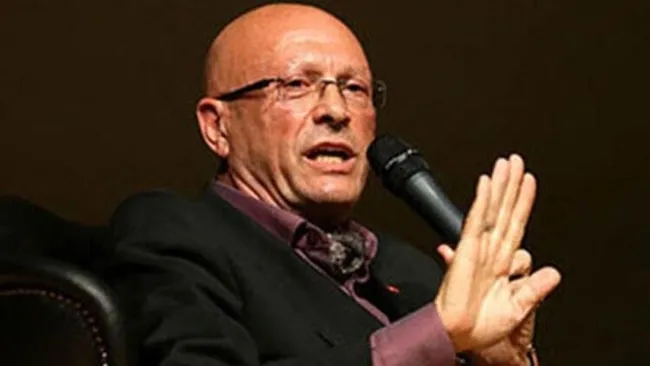 Bakan Varank ve ‘AK Parti İstanbul İl Gençlik Kolları’ndan Erol Mütercimler’e suç duyurusu - 1