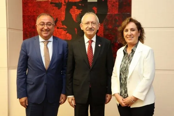 1695700204729.jpeg CHP’de delege borsası! Ekrem İmamoğlu il yönetimi için kesenin ağzını açtı | Rüşvet 500 binden başlıyor - 8