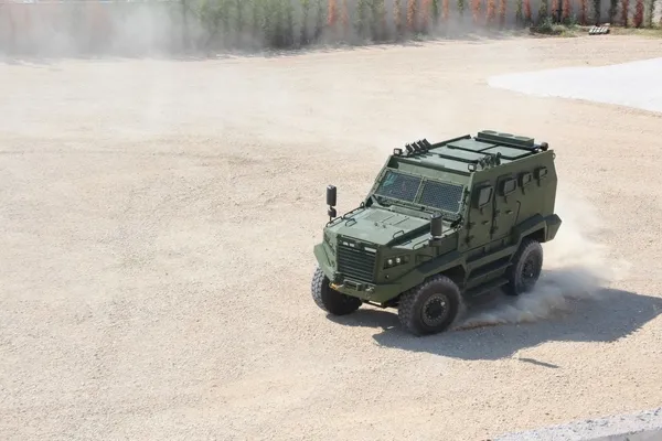 Türk zırhlı muharebe aracı "Hızır" yola çıktı! Türkiye’den Afrika’ya “çıkarma” - 6