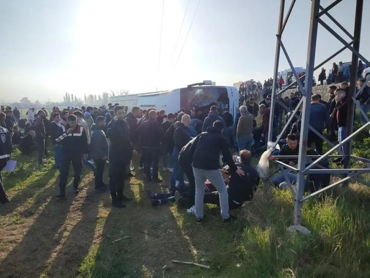 Eskişehir'de korkunç kaza! 3 ölü 31 yaralı