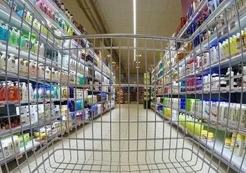 Market raflarına yeni düzenleme! Fahiş fiyatın önüne geçilecek