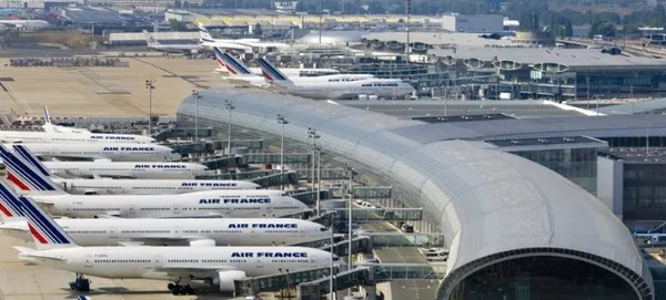 son-dakika-fransada-bomba-alarmi-6-havalimani-tahliye-edildi-1697629065048.jpg SON DAKİKA | Fransa'da bomba alarmı! 6 havalimanı tahliye edildi - 3