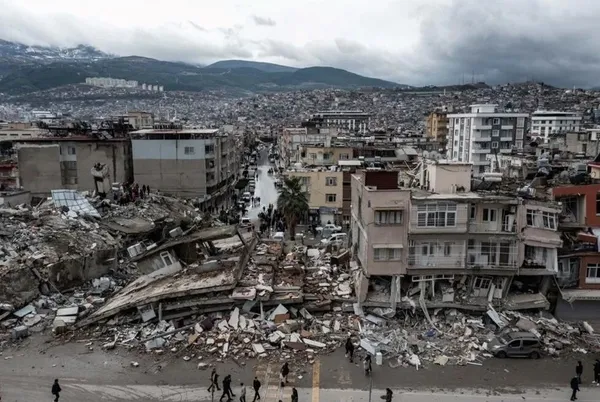 Asrın felaketinin şiddeti NASA’nın uydu görüntülerinde: Son derece güçlü sarsıntılar