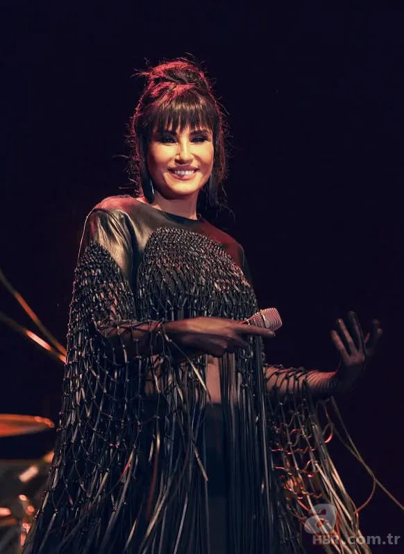 “Rapçilerle düet yapmam” demişti! Ayşegül Aldinç'ten açıklama geldi 1