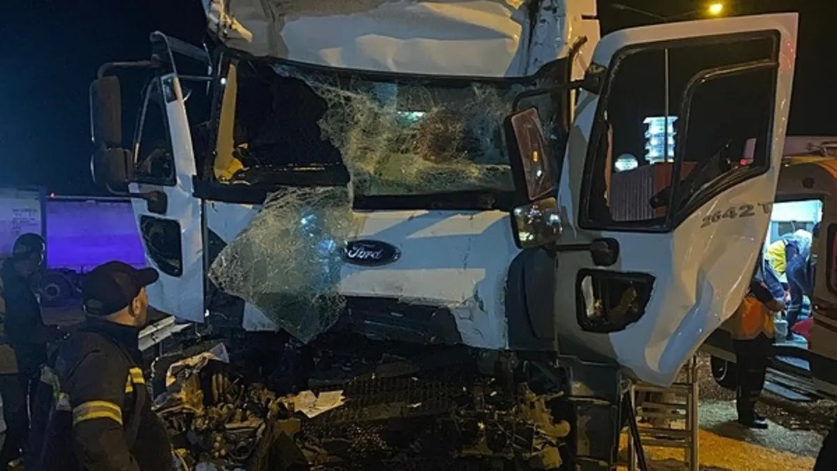 Bilecik'te iki tır çarpıştı: 1 can kaybı