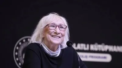 Yazar Alev Alatlı yaşamını yitirdi