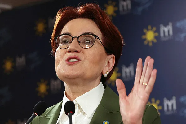 1677855099327.jpg CHP medyasında Meral Akşener ve İYİ Parti'ye eleştiri yağmuru: İYİ Parti'nin seçmeni oynak bir seçmen - 3