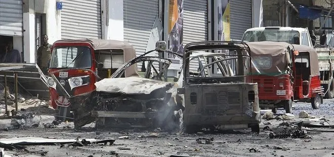 Son dakika: Somali’de yola döşenen bomba patladı: 10 ölü
