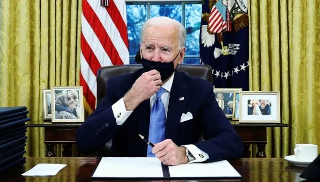 Son dakika: ABD Başkanı Joe Biden Trump'ın izlerini siliyor! Görevinin ilk gününde 17 kararname birden imzaladı - 2