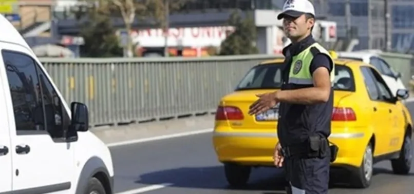 Korsan taksi sınırları aştı! Şehirler arası yolcu taşımaya başladılar