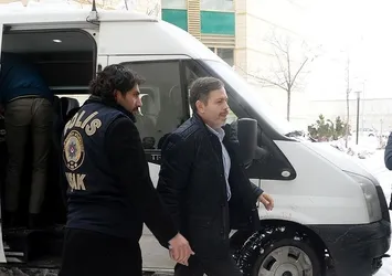 Uşak Üniversitesi Rektörü FETÖ’den tutuklandı