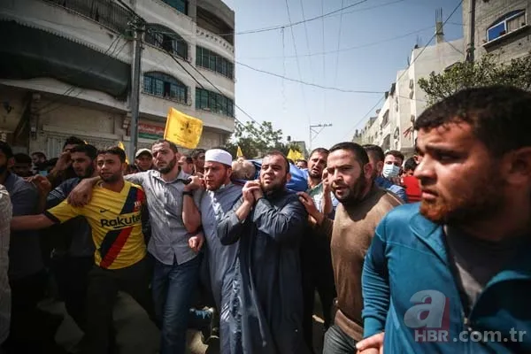 Filistinli çocuğun şehit babasına yürek yakan vedası: Allah yolunu açık etsin