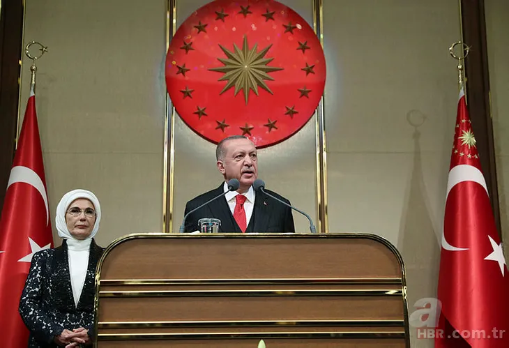 Beştepe'deki 29 Ekim Cumhuriyet Bayramı Kabul Töreni'nde ünlüler geçidi