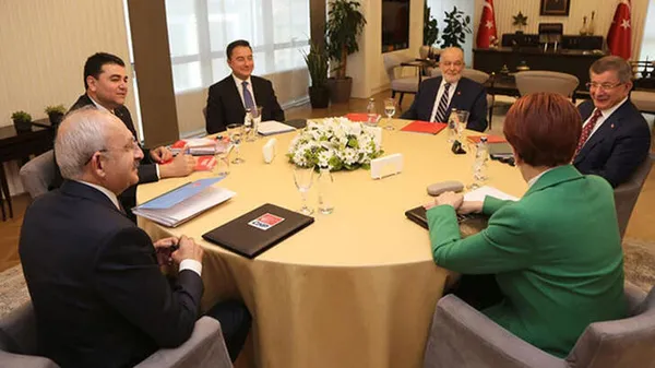 1687790706468.jpg Millet İttifakı'nın küçükleri CHP'yi kopardı! DEVA Partisi Genel Başkanı Ali Babacan’dan Kılıçdaroğlu’na salvo: Kimseye borcumuz yok - 2