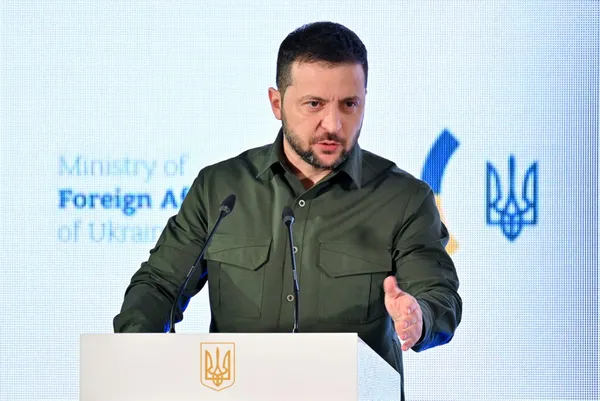 Zelenskiy cephedeki son durumu aktardı: Durum zor ve acı verici