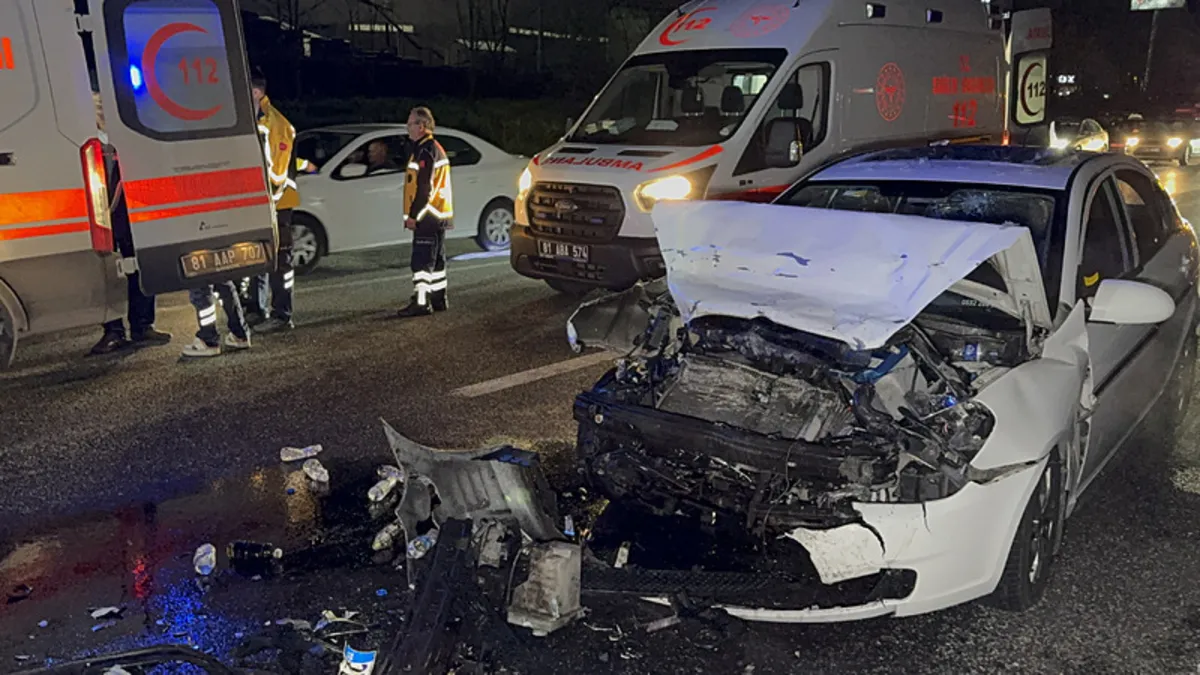 Bayramdaki kazalarda bilançosu artıyor: 72 can kaybı 8313 yaralı