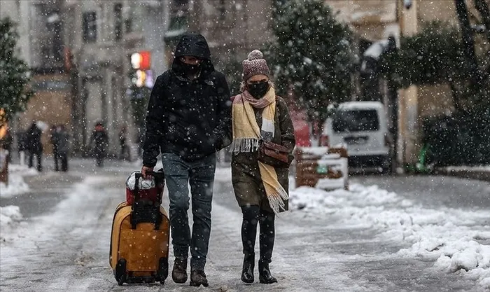 Açıklamalar peş peşe geldi! Yüz yüze eğitime kar engeli | (17 Ocak 2022) Hangi il ve ilçelerde okullar tatil edildi? İşte yanıtı | Son Dakika Haberleri - 14
