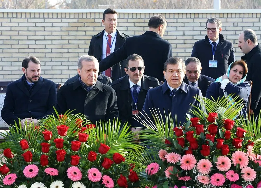 Cumhurbaşkanı Erdoğan, Kerimov'un kabrini ziyaret etti - 1