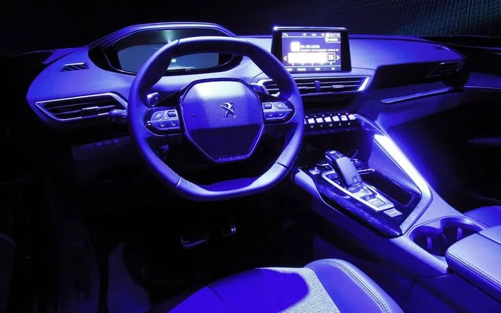 Peugeot’dan yeni nesil i-Cockpit