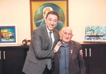 CHP’li Bandırma Belediyesi’nden şehit babasına büyük ayıp! Önce destek sözü verdi sonra mağdur etti