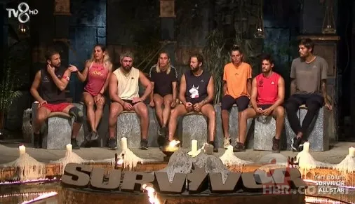 Survivor'da Nagihan ve Hikmet birbirine girdi! Nagihan açtı ağzını yumdu gözünü! Acun Ilıcalı: Bir saniye tereddüt etmem gerekeni yaparım 6