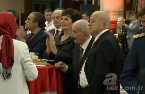Beştepe’deki 29 Ekim Cumhuriyet Bayramı Kabul Töreni’nde ünlüler geçidi