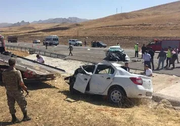 Van'da feci kaza: 4 ölü, 5 yaralı