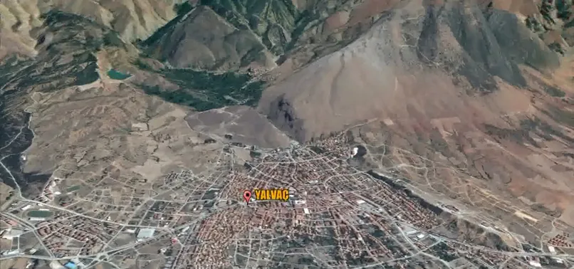 Son dakika: Isparta'da eğitim uçağı düştü