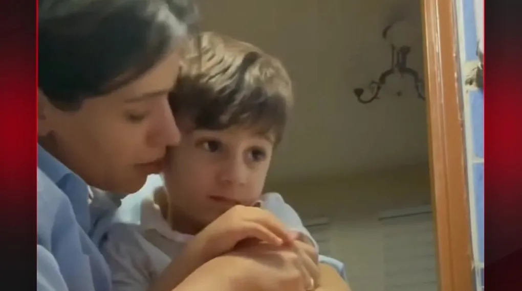 EVLADINA SARILARAK SAKİNLEŞTİRDİ