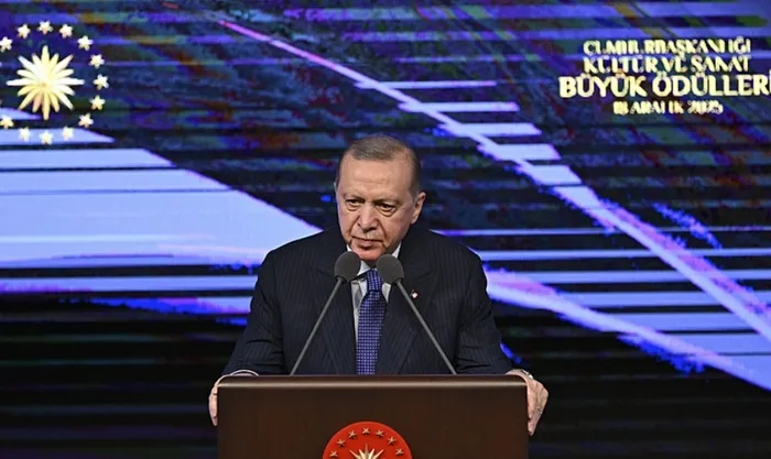 baskan-erdogandan-filistin-mesaji-gazze-icin-mucadele-surecek-1766082339479.jpg Fotoğraf-AA