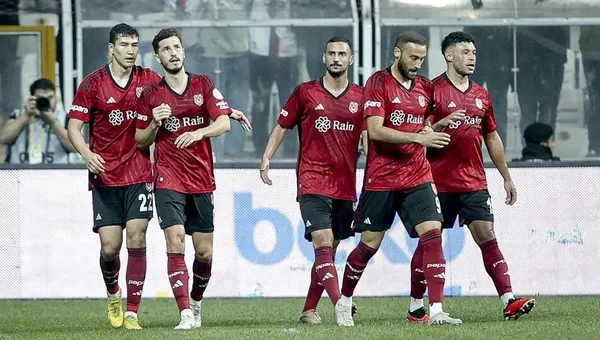 antalyaspor-bjk-maci-canli-izle-5-kasim-2023-antalyaspor-besiktas-maci-sifresiz-kesintisiz-canli-yayin-1699196993976.jpeg ANTALYASPOR BJK MAÇI İZLE! 5 Kasım 2023 Antalyaspor- Beşiktaş maçı şifresiz, kesintisiz canlı yayın! - 3