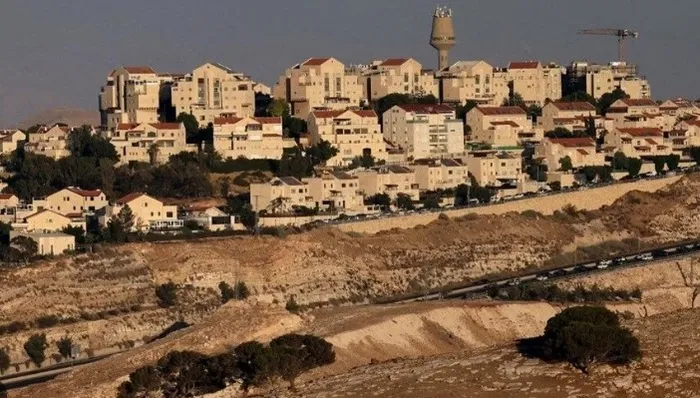 siyonistlerin-toprak-hirsizligi-raporlarla-kanitlandi-ab-tek-tek-acikladi-1722615093526.jpg AB, 2023'te İsrail'in yasa dışı yerleşimleri büyük ölçüde artırdığını bildirdi.