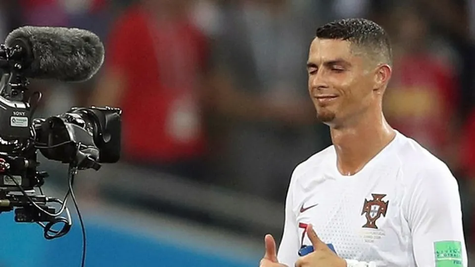 Ronaldo ve Messi aynı gün elendi