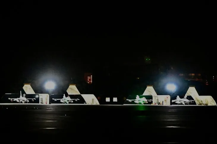 Asya’da ipler gerildi! Çin’in 51 savaş uçağı Tayvan hava savunma sahasına girdi