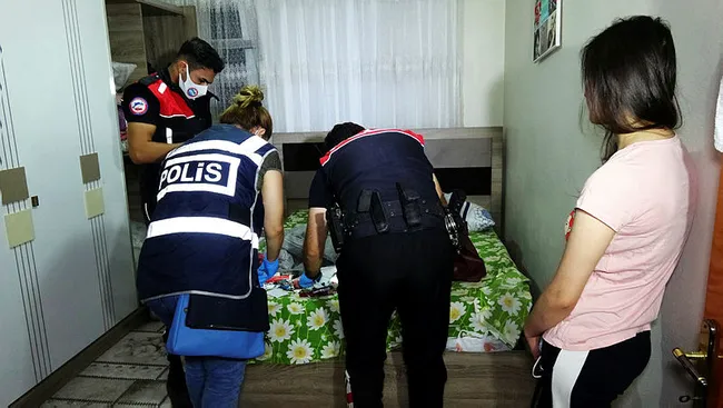 Bursa’da taksici koca, 1 yıllık eşini fuhşa sürüklemiş - 4