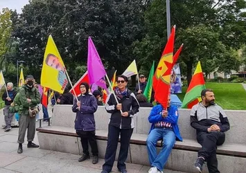 İsveç'in başkenti Stockholm'de PKK gösterisi! Türkiye'ye alçak saldırı