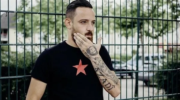 Terör destekçisi futbolcu Deniz Naki hakkında flaş gelişme!