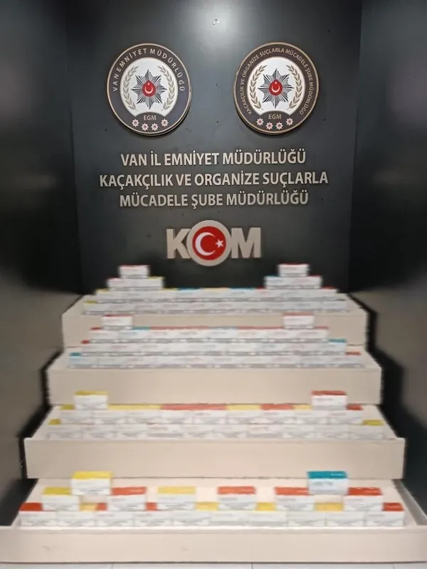 vanda-kacakcilik-operasyonu-el-bombasi-ve-gumruk-kacagi-malzeme-ele-gecirildi-1666590898240.jpg Van’da kaçakçılık operasyonu! El bombası ve gümrük kaçağı malzeme ele geçirildi - 1
