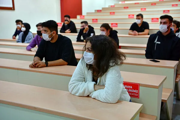 Milli Eğitim Bakanlığı müjdeyi verdi: Tüm sınıflarda yüz yüze eğitim başlıyor