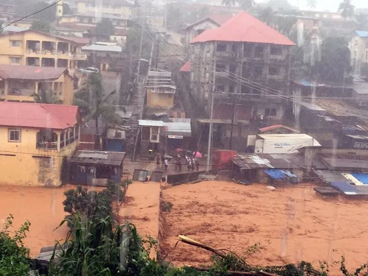 Sierra Leone’de toprak kayması! Çok sayıda ölü var