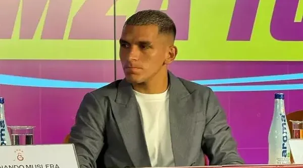 Galatasaray’da 5 imza! Sözleşmeleri uzatıldı | Muslera, Torreira, Barış Alper Yılmaz, Abdülkerim Bardakcı ve Kaan Ayhan...