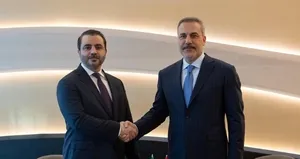 Bakan Fidan Paris’te Şeybani ile görüştü!