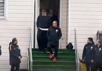 Fatih Terim eşofmanı giydi, Florya'ya indi