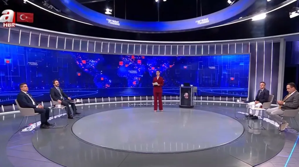 Özgür Özel kimlerle yola çıkıyor?