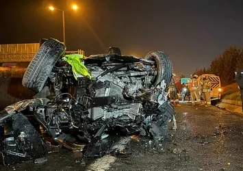 TEM'de feci kaza! Kaza sonrası olay yerinden kaçtılar