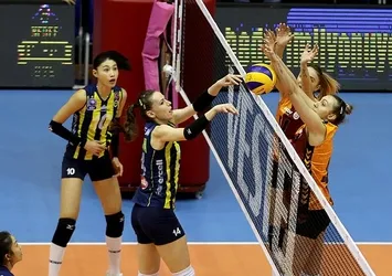 Fenerbahçe, Galatasaray'ı mağlup etti