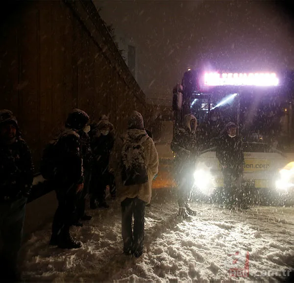 İstanbul yaya kaldı! Yetersiz İBB vatandaşa eziyet oldu 3