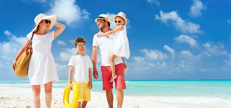Avrupalı turistler Türkiye'ye tatile geliyor